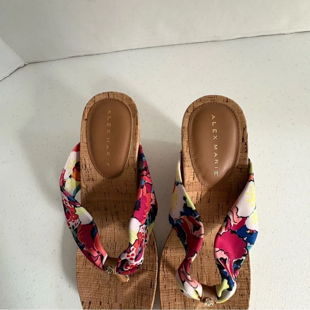 NWT Alex Marie Benita cork wedges maio multi color tropical floral print 8.5